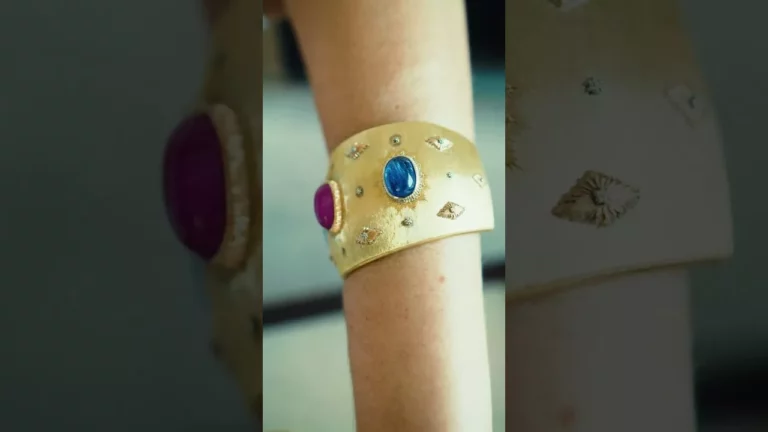 Buccellati’s Architectural Inspirations in Cuff Design