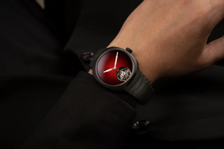 H MOSER & CIE - H. Moser & Cie. / Streamliner Tourbillon Concept Ceramic