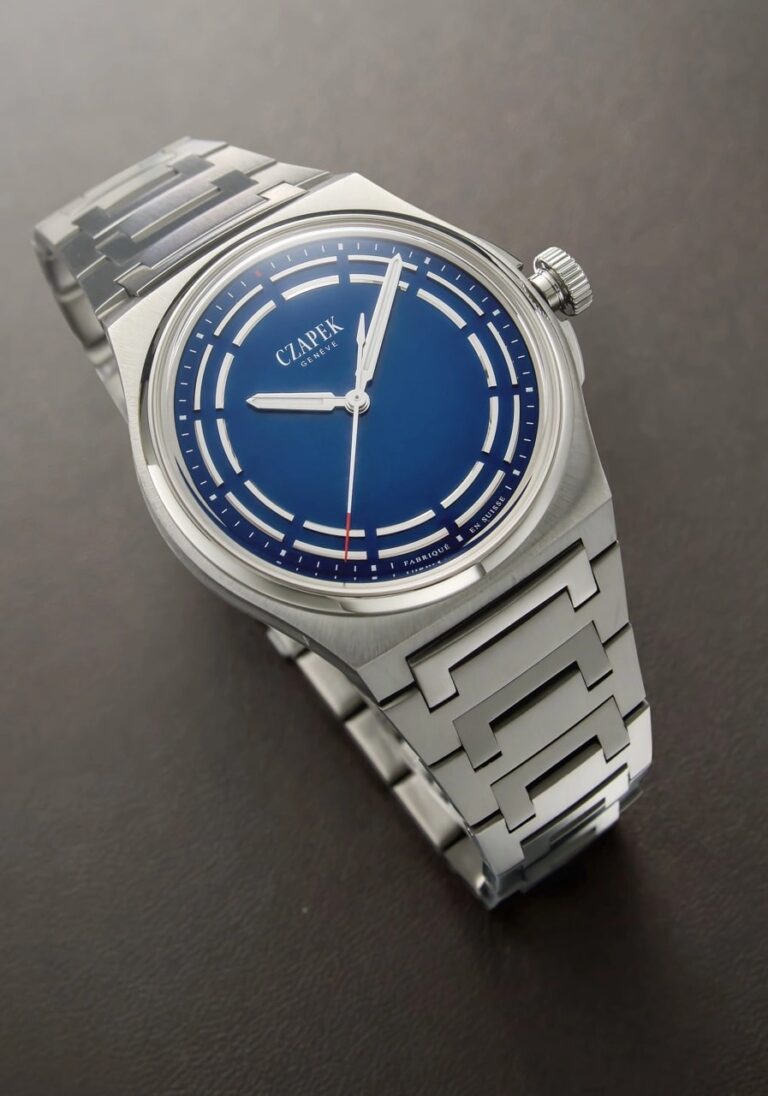 CZAPEK GENÈVE - Czapek & Cie / Antarctique Dark Sector Cosmic Blue