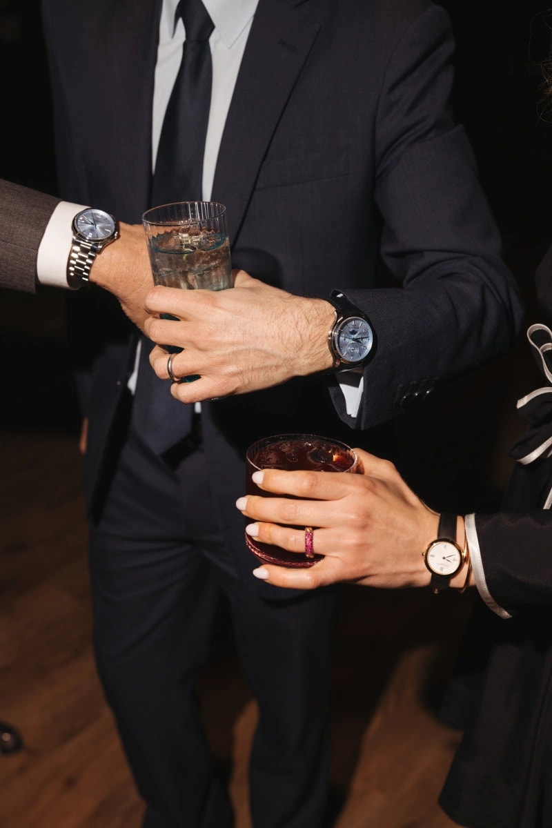 BAUME & MERCIER - Baume & Mercier / Celebrates Watches & Wonders With Friends Of The Maison