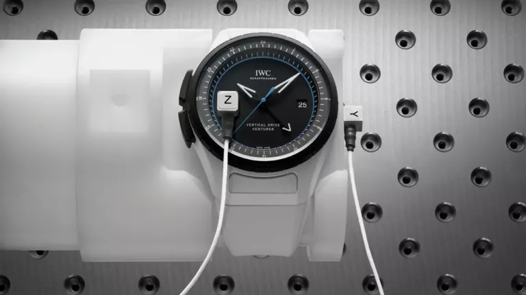 IWC SCHAFFHAUSEN - Pilots Venturer Vertical Drive