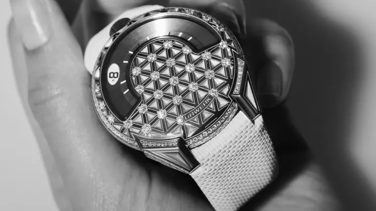URWERK - Ur 101 Diamond Sky