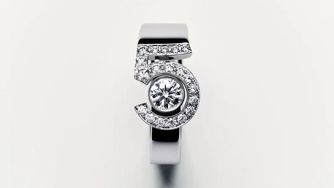 CHANEL - COLLECTION N5