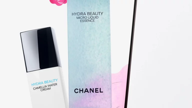 CHANEL / Shower her with freshness this Mother’s Day