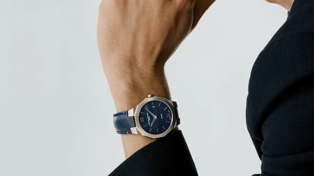 BAUME & MERCIER - BAUME & MERCIER / Riviera 73, The Elegance Of Origins