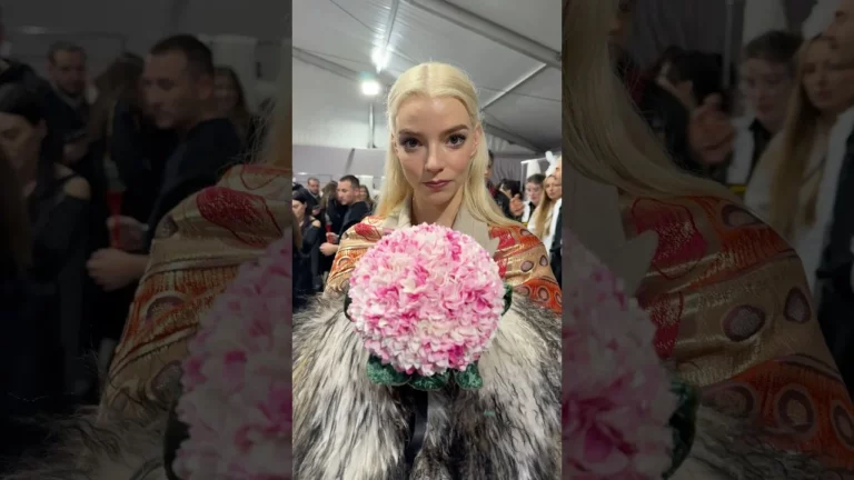 DIOR - Anya Taylor-Joy: The Intersection of Luxury and Floral Elegance in DIOR Couture