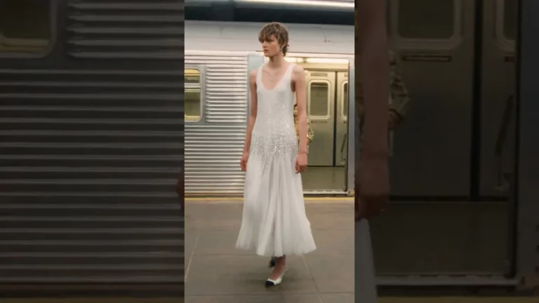 CHANEL Metiers d Art 2026 Collection Showcases Shoemaking Elegance
