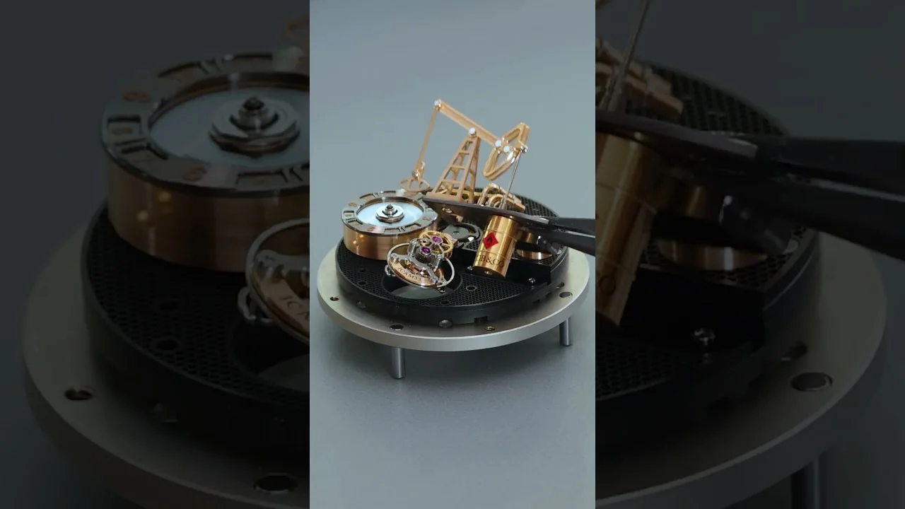 JACOB & CO - Discover the Artistry of the Jacob & Co. Oil Pump Watch