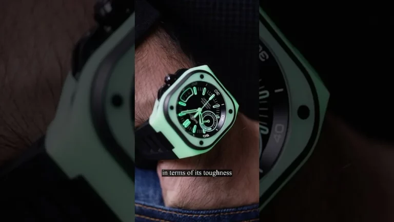 BELL & ROSS - Discover the Innovative BELL & ROSS LUM Concept Timepiece