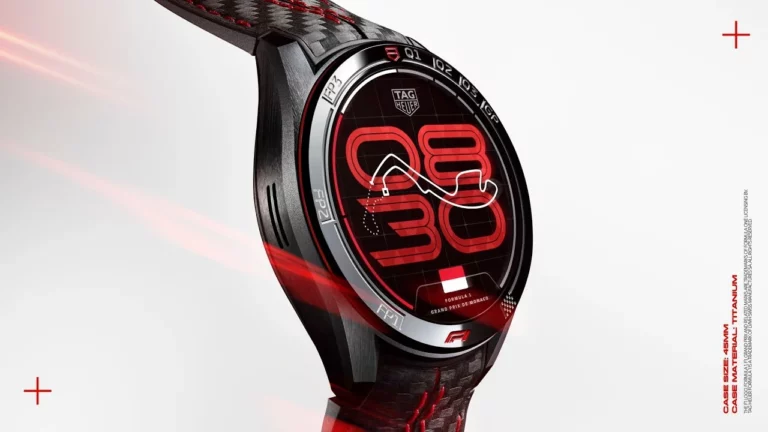 TAG HEUER - Discover the TAG Heuer Connected Calibre E5 x Formula 1 Edition