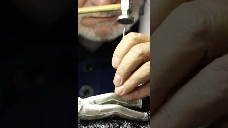 LA VALLÉE - Exploring the Art of Chiselling in LA VALLÉE Timepieces