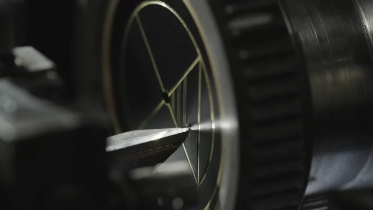 LOUIS ERARD - Exploring the Excellence Guilloché Main II by Louis Erard