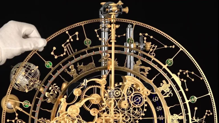MIKI ELETA - Exploring The Passage of Time: MIKI ELETA’s Unique Timepieces