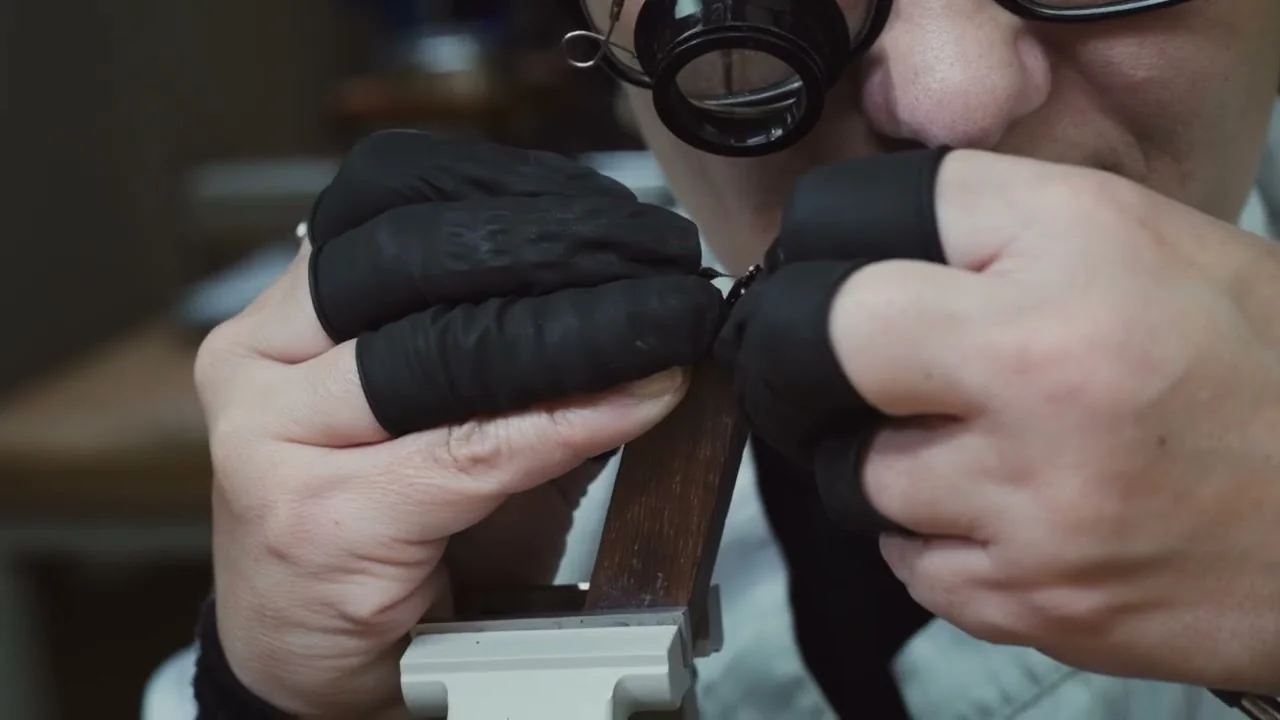 LAURENT FERRIER - Hand-Finishing the Escapement Bridge of the Classic Origin