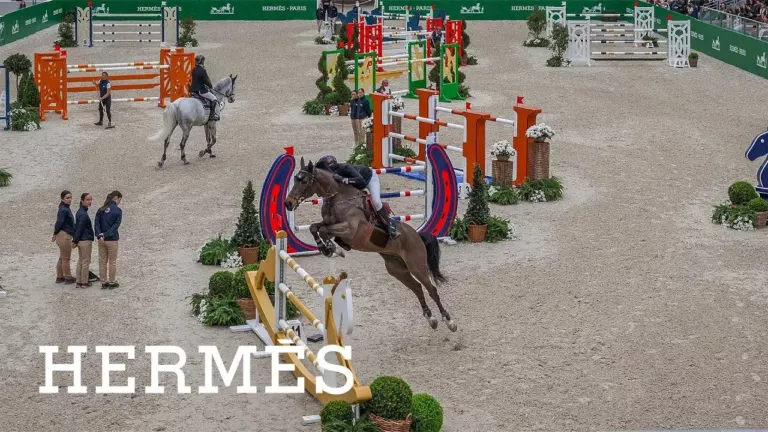 HERMÈS Watch Celebrates Equestrian Excellence at Saut Hermès 2025