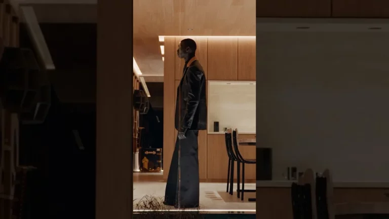 LA FABRIQUE DU TEMPS LOUIS VUITTON - Pharrell Williams And Louis Vuitton Redefine Luxury Watchmaking