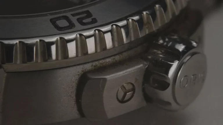 ORIS - Restoration Insights of the Oris Aquis Titan Watch