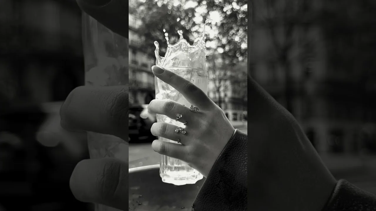 REPOSSI - Serti Sur Vide Elevates Time With Floating Diamond Illusion