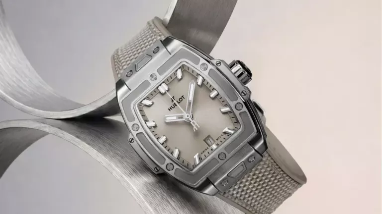 HUBLOT - Introduces The Spirit Of Big Bang Essential Taupe