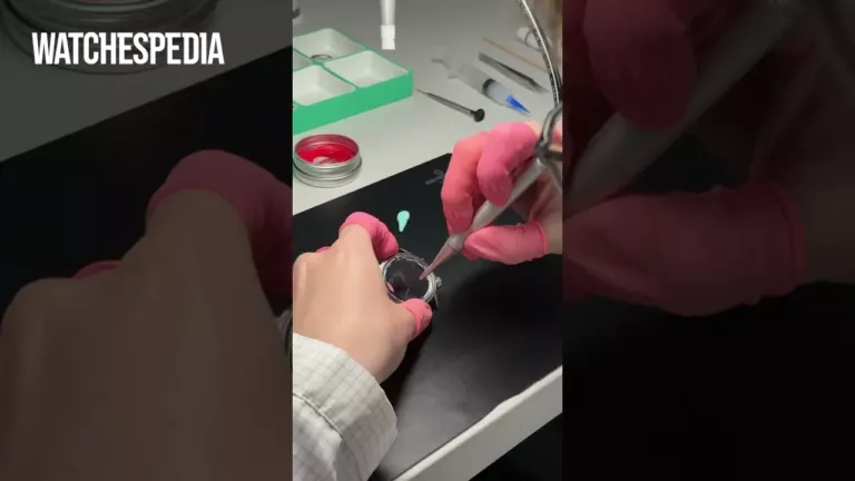 BREMONT - Build a MB Meteor Time Zones with Bremont's Watch Assembly Team